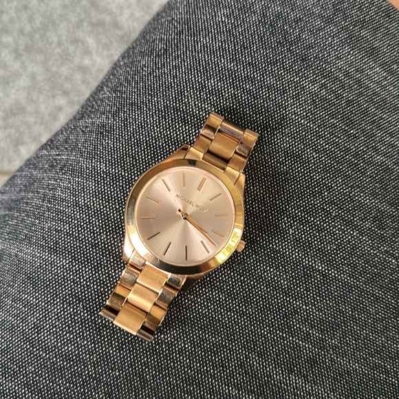 Gorgeous ROSE GOLD Michael Kors women’s watch. - Picture 3 of 6